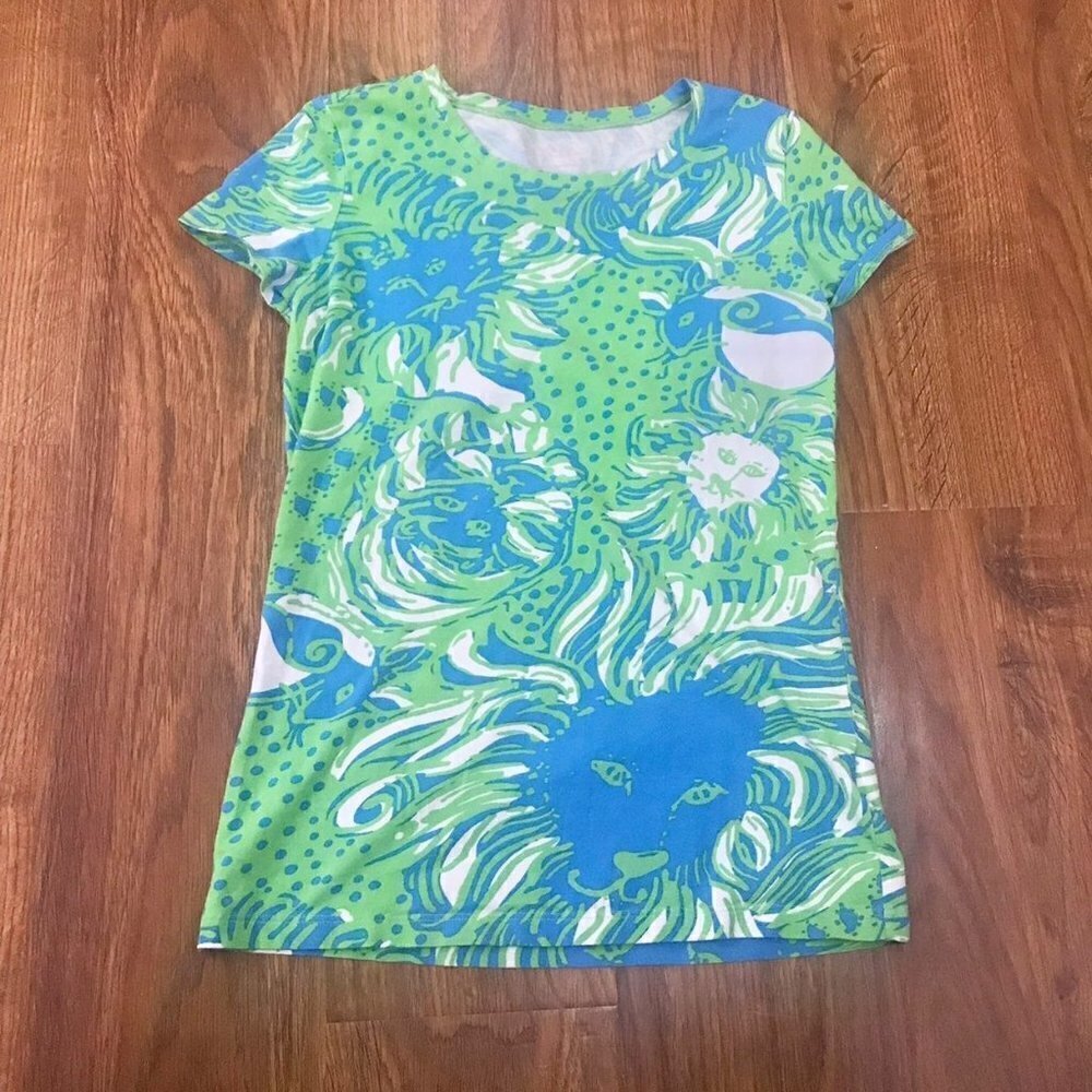 Lilly Pulitzer lion tshirt